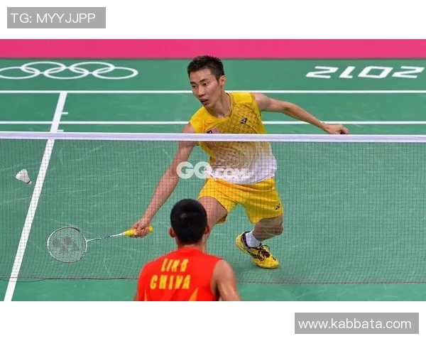 成都羽毛球队与南京羽毛球队赛后状态分析与复盘总结