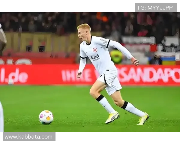 斯图加特遭遇不敌门兴格拉德巴赫的窘境，主场失利需迅速调整！